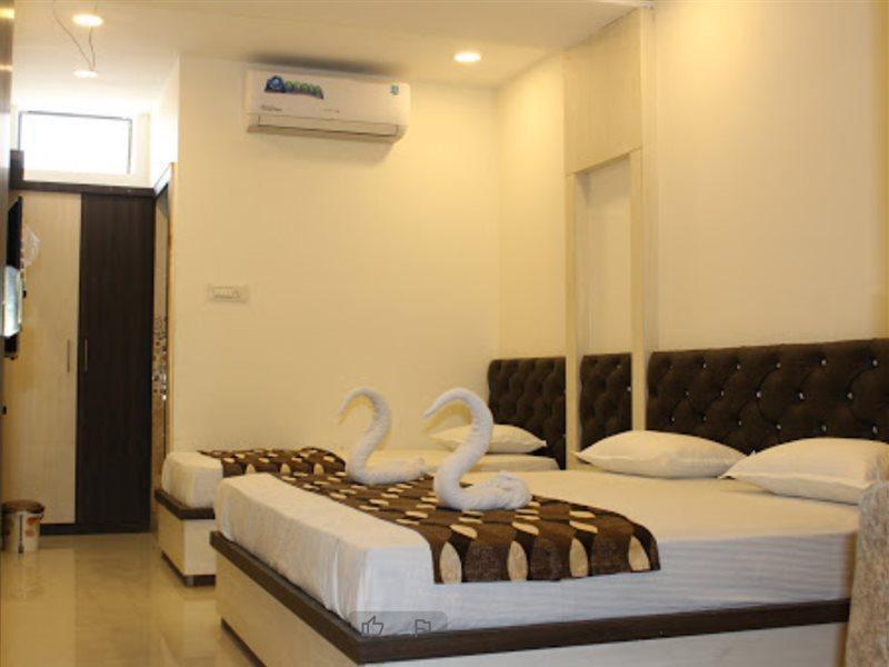 Super Hotel O Shri Shiva Palace Raipur  ภายนอก รูปภาพ