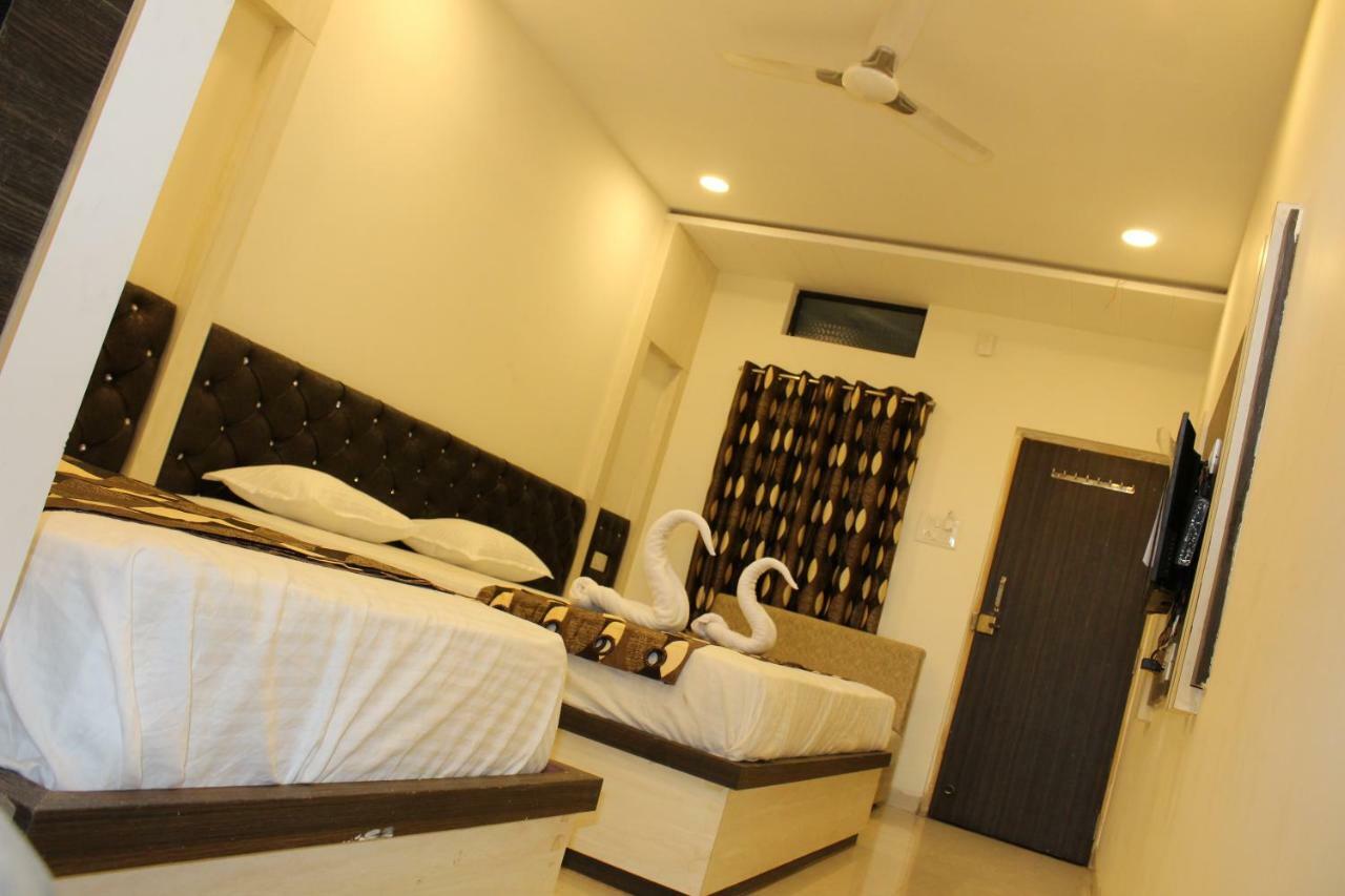 Super Hotel O Shri Shiva Palace Raipur  ภายนอก รูปภาพ