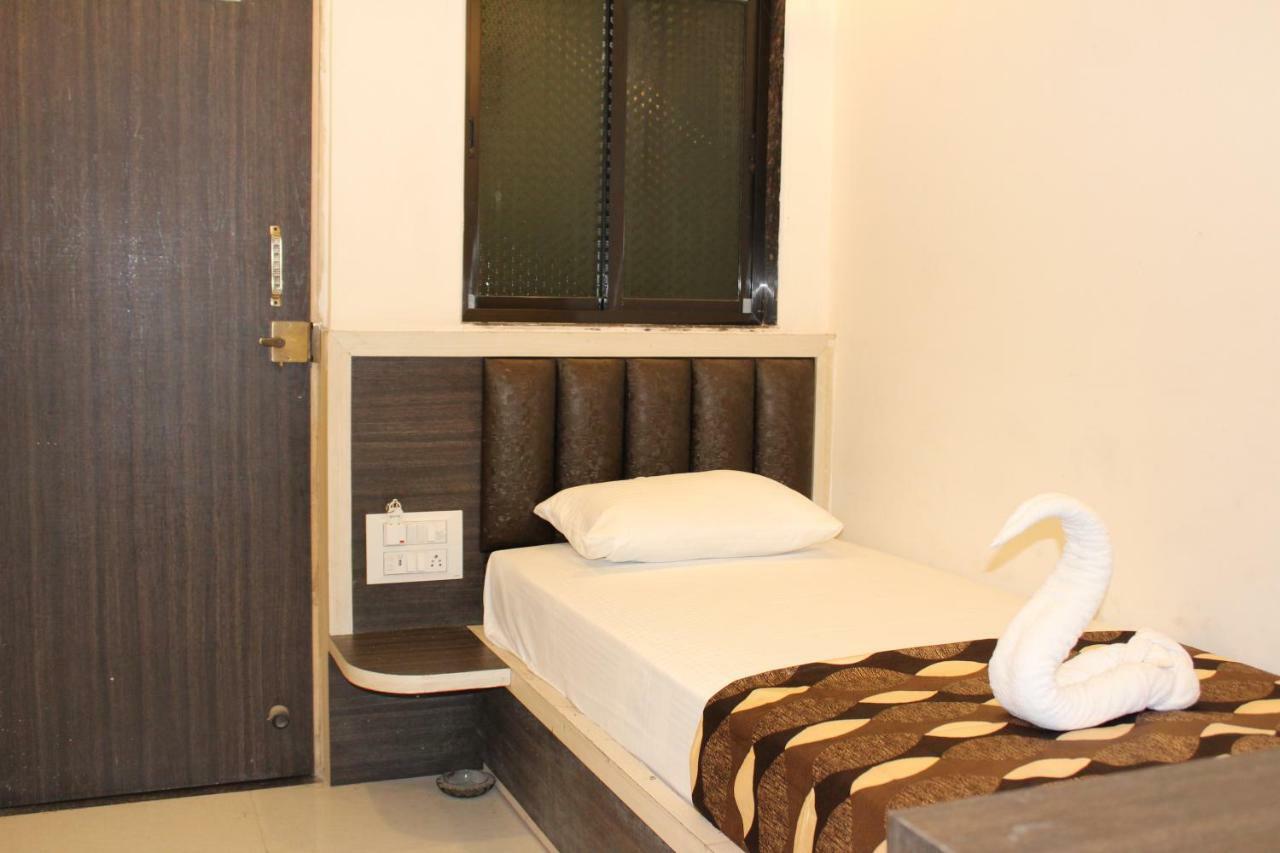 Super Hotel O Shri Shiva Palace Raipur  ภายนอก รูปภาพ