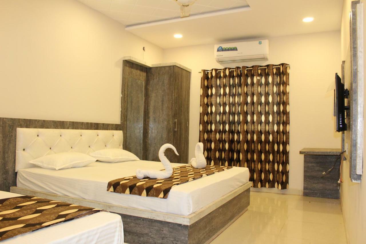 Super Hotel O Shri Shiva Palace Raipur  ภายนอก รูปภาพ