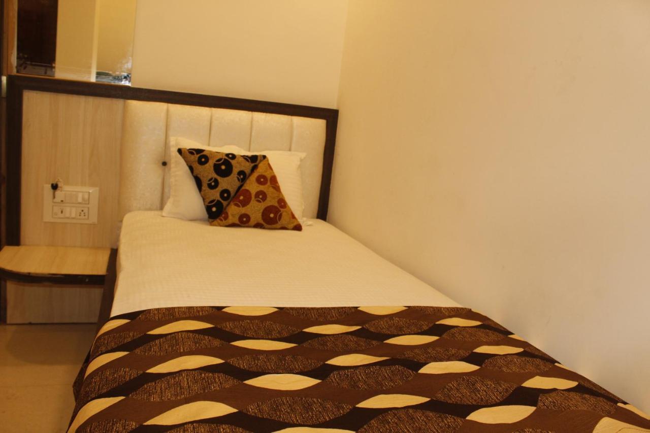 Super Hotel O Shri Shiva Palace Raipur  ภายนอก รูปภาพ